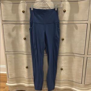 Lululemon Align leggings with pockets - size 4, 25 inch inseam